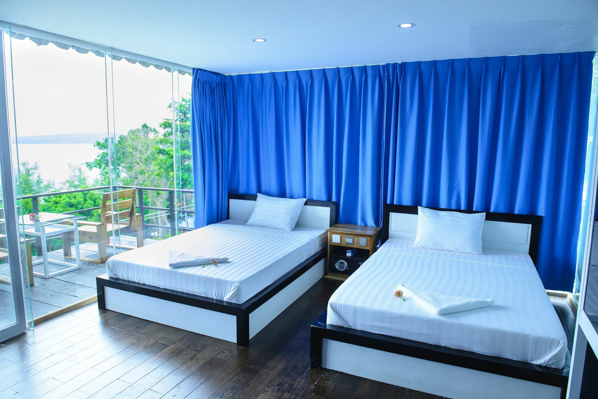 Kaoh Touch Koh Rong Ocean View Bungalow מראה חיצוני תמונה